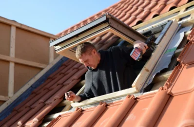 Pose de fenêtres de toit Velux à Droiturier